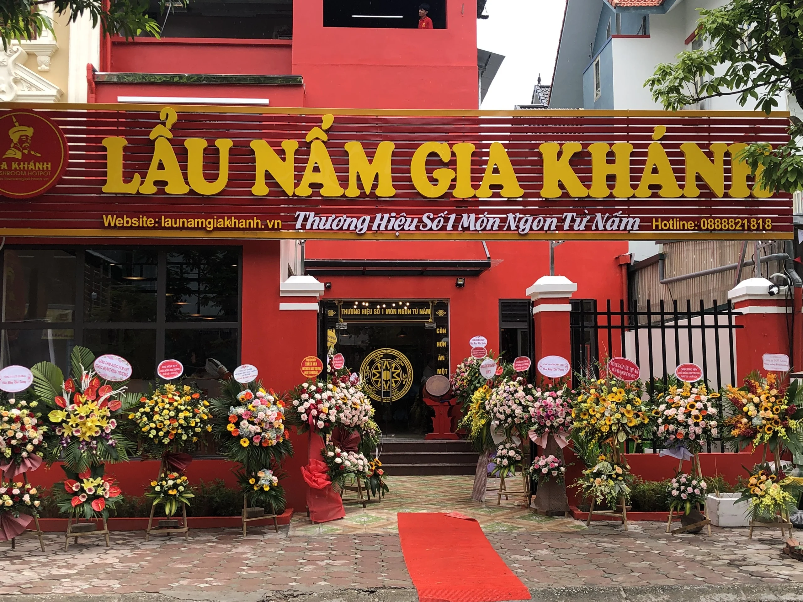 Vì sao bạn nên chọn lẩu nấm Gia Khánh làm nơi liên hoan văn