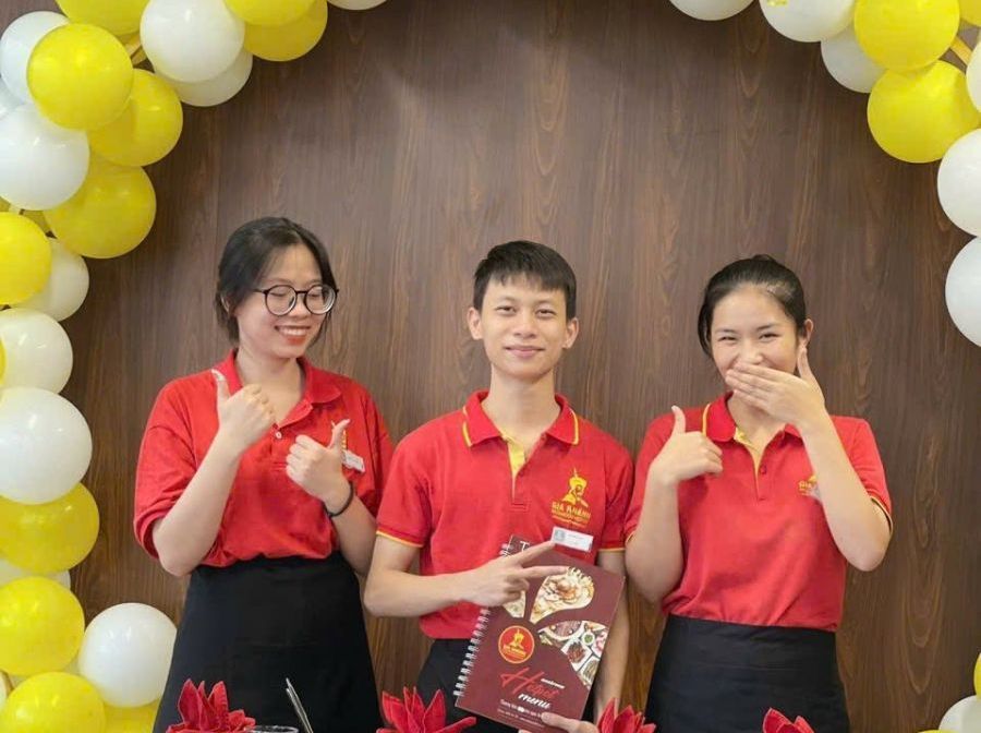 17 NĂM LẨU NẤM GIA KHÁNH - HÀNH TRÌNH LAN TỎA YÊU THƯƠNG ( Hoài Nam )