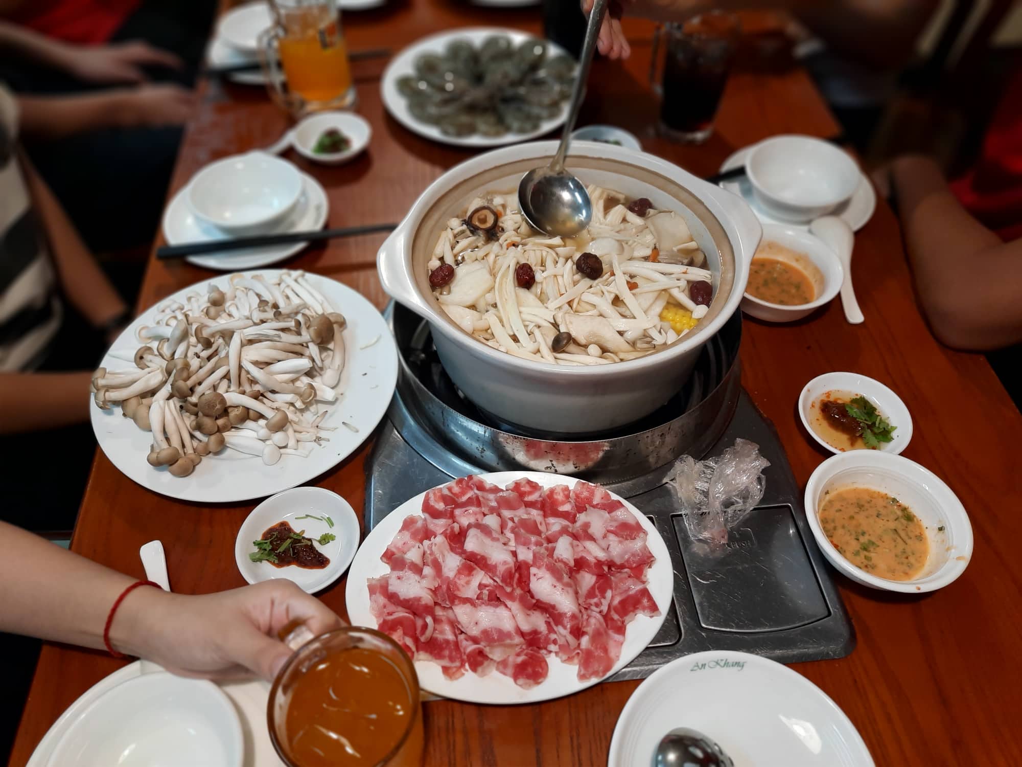 BẢN TIN THỜI TIẾT TẠI LẨU NẤM GIA KHÁNH